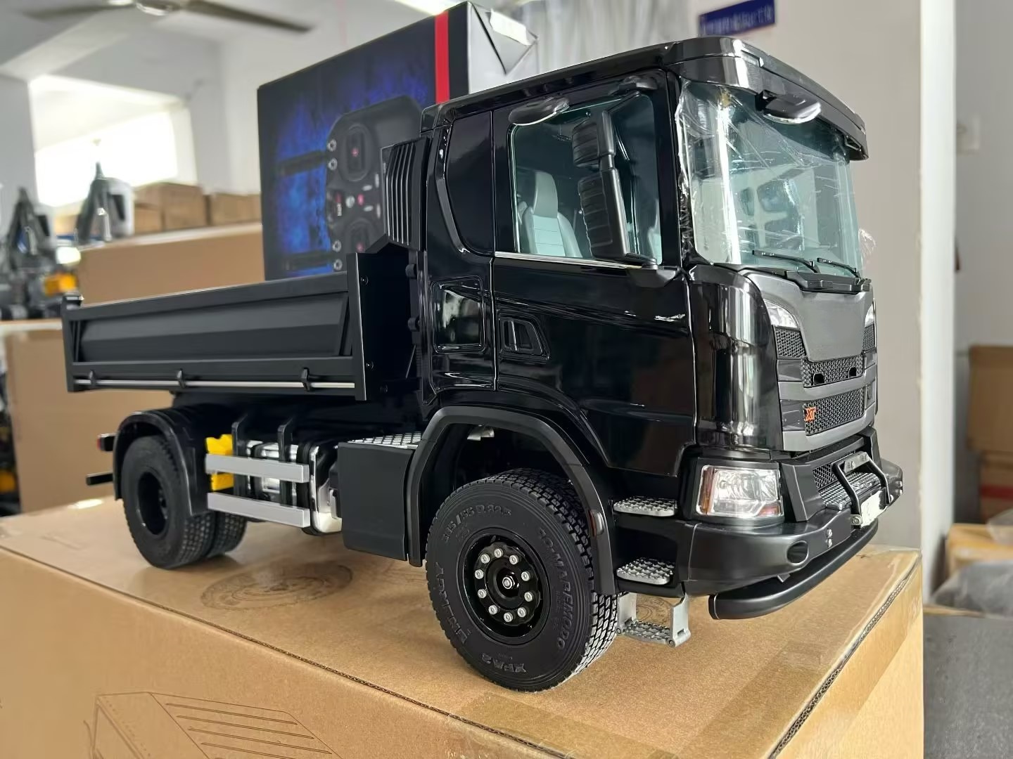 1/14 CNC 4x4 DoubleE E022 RC D - đánh giá và giá Rc Hobby Dump Truck